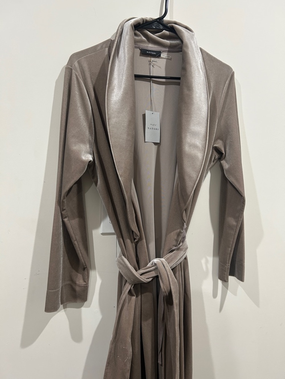 Natori Taupe Velvet Long Robe with Belt - Picture 4 of 4